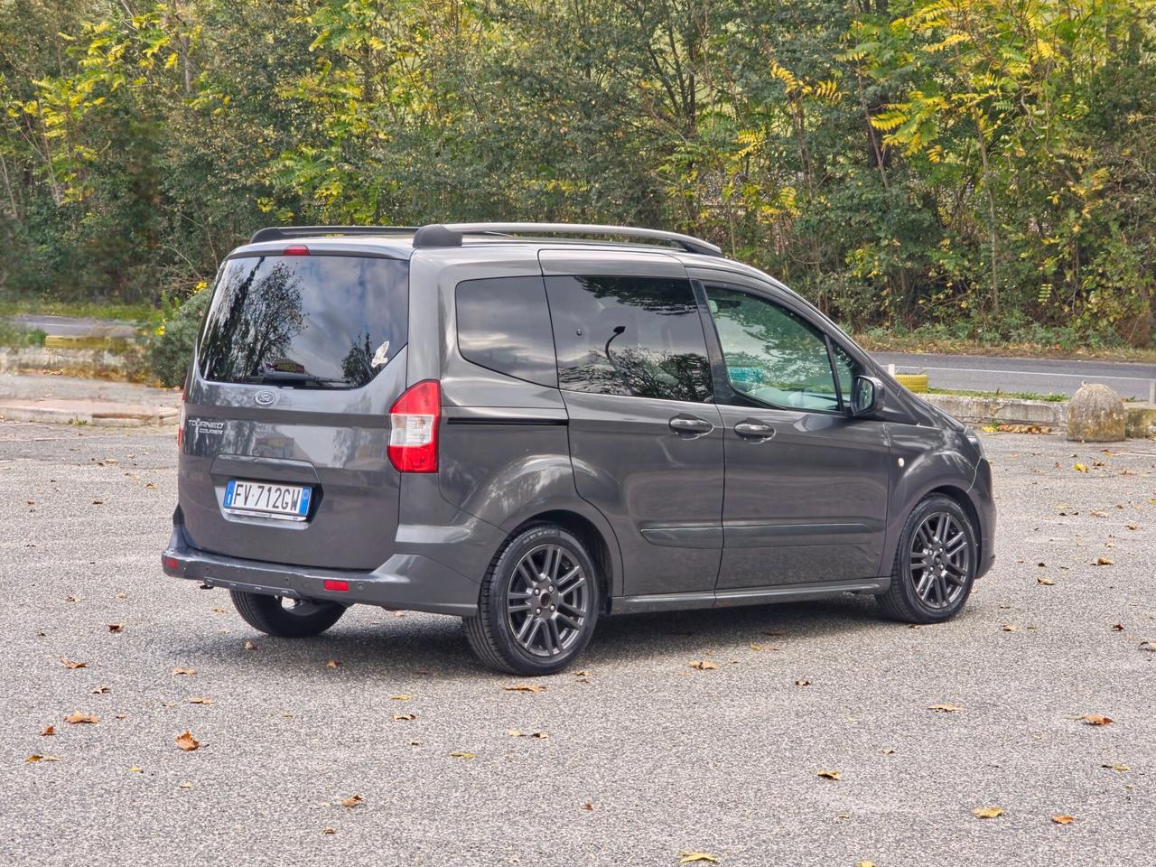Ford Tourneo Courier 1.5 TDCI 75 CV Sport 2019-E6 Manuale NEO