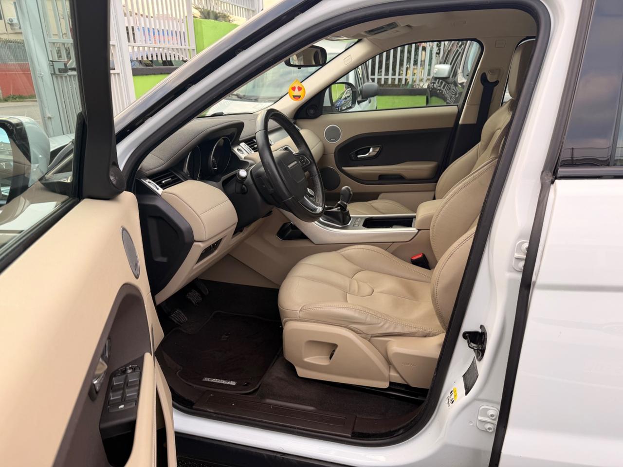 Land Rover Range Evoque 2.2 TD4 5p. Prestige 150.000 KM