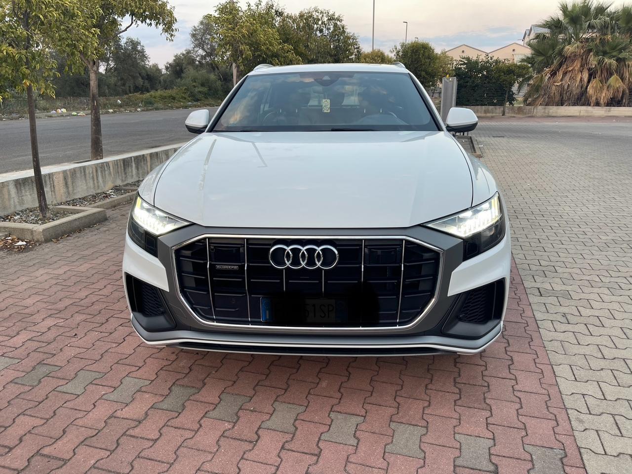 Audi Q8 50 TDI 286 CV quattro tiptronic Sport