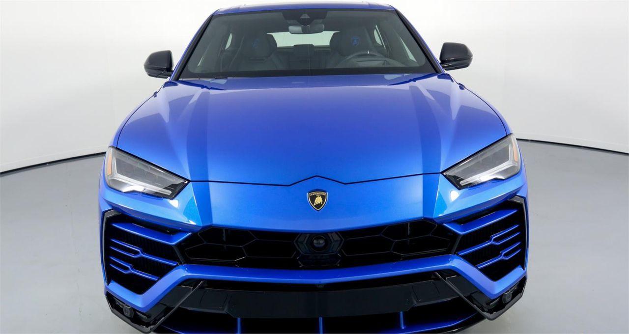 LAMBORGHINI URUS 4.0 LEASING FULL INCLUSIVE NOLEGGIO LUNGO TERMINE