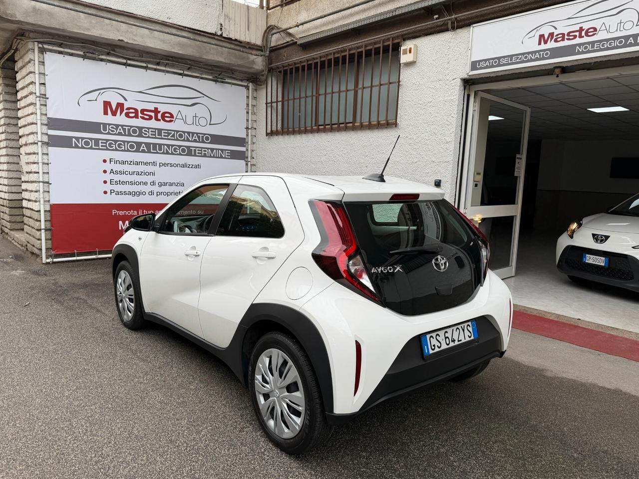 Toyota Aygo X 1.0 VVT-i Active – 02/2024 - Cambio Auto - Uni Pro