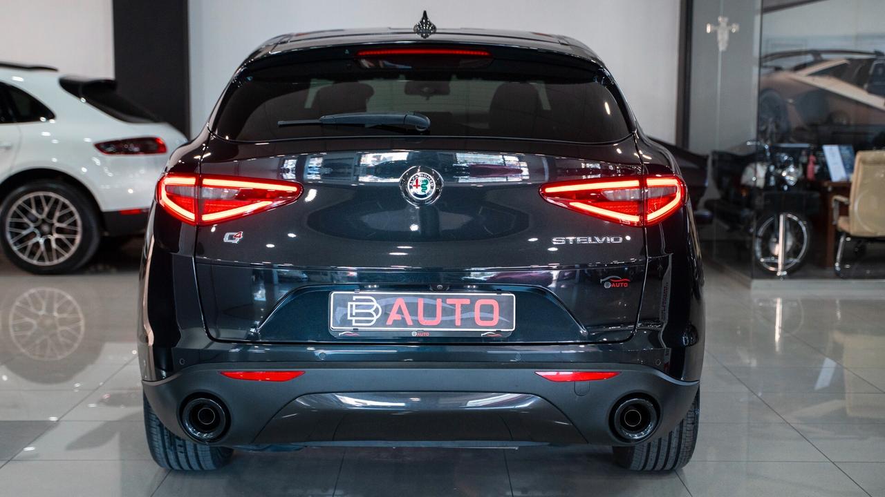 Alfa Romeo Stelvio 2.2 t SPRINT Q4 190 CV AT8 19" XENO NAVI PELLE FULL OPTIONAL