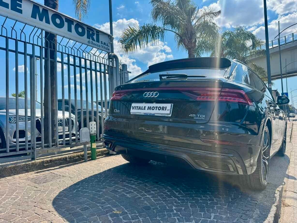 AUDI Q8 3.0 TDI 286 CV quattro tiptronic Sport