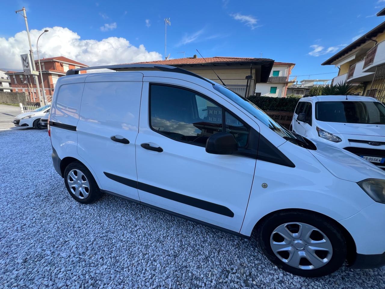 Ford 1.5 D 10500 PIU IVA