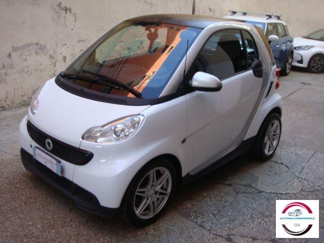 SMART - Fortwo - 1.0 MHD coupÃ© pure