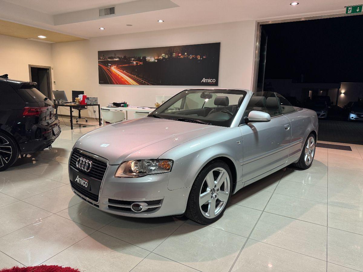 AUDI A4 2.0 TDI Cabriolet Cabrio S-LINE