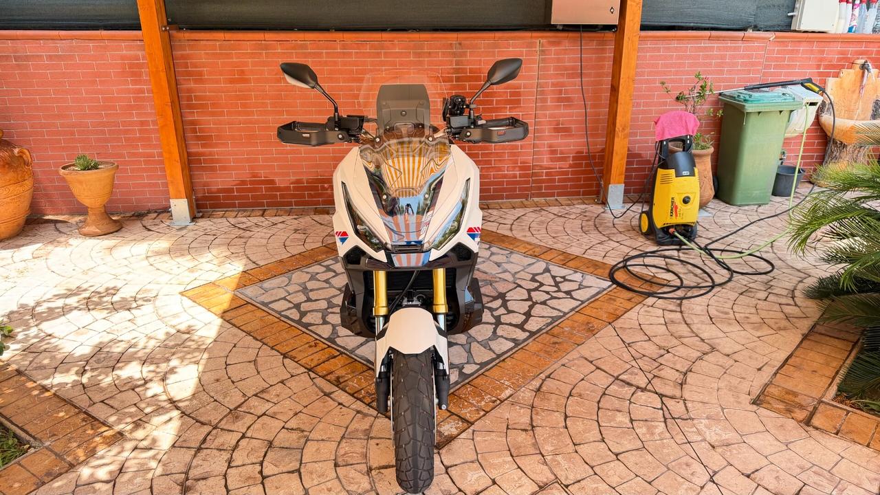Honda X-ADV 750 SPECIAL EDITION