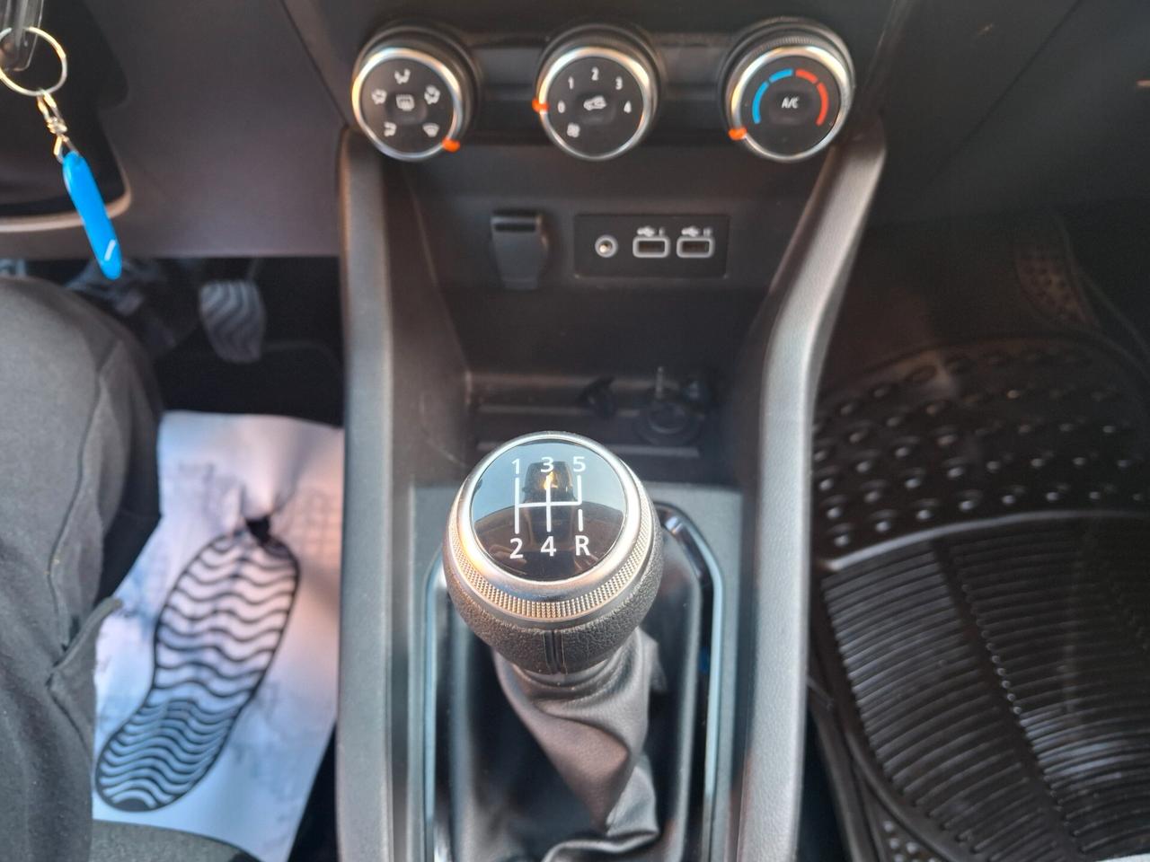 Renault Clio SCe 65 CV 5 porte Evolution neopatentati