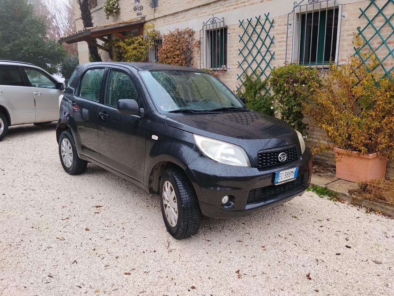 Daihatsu Terios 1.5 4WD B Easy Green Powered