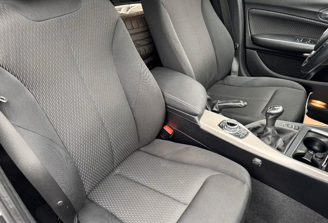 Bmw 118 118i 5p. Advantage