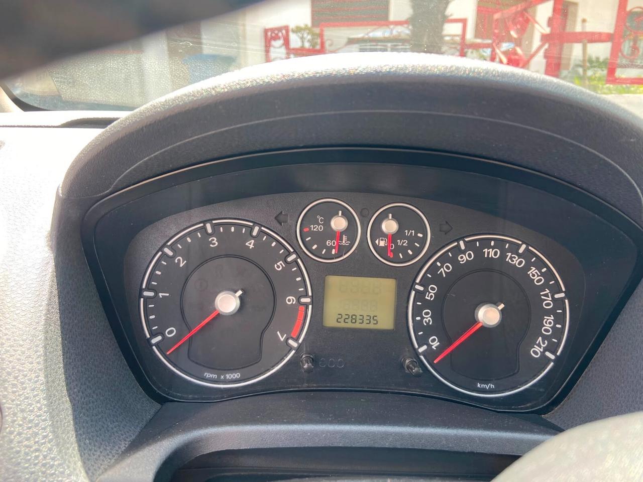 Ford Fiesta 1.2 16V 5p. Titanium