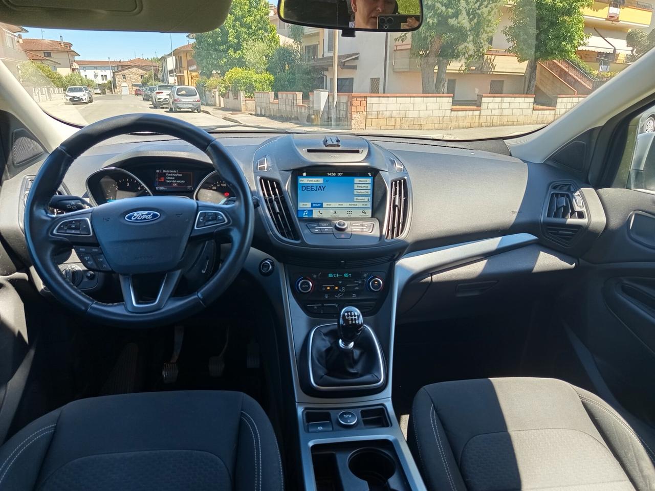Ford Kuga 1.5 TDCI 120 CV S&S 2WD ST-Line