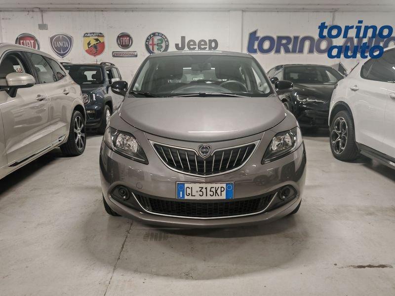 Lancia Ypsilon Ypsilon 1.0 FireFly 5 porte S&S Hybrid Ecochic Silver