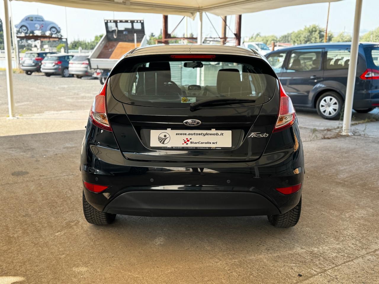 Ford Fiesta 1.5 TDCi 75CV 5 porte