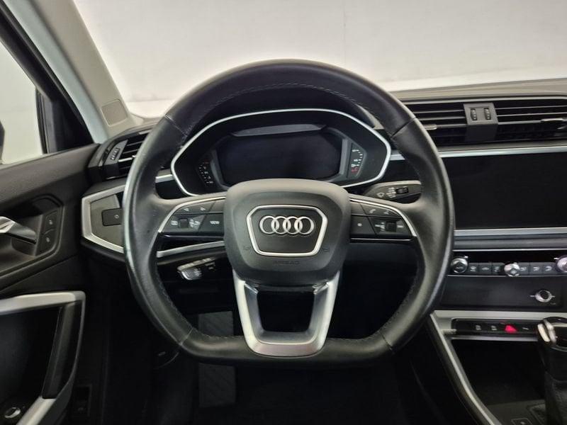 Audi Q3 I 2019 Sportback Diesel Sportback 35 2.0 tdi Business Plus s-tronic