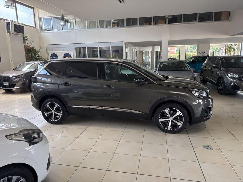 Peugeot 5008 PureTech Turbo 130 EAT8 S&S Allure