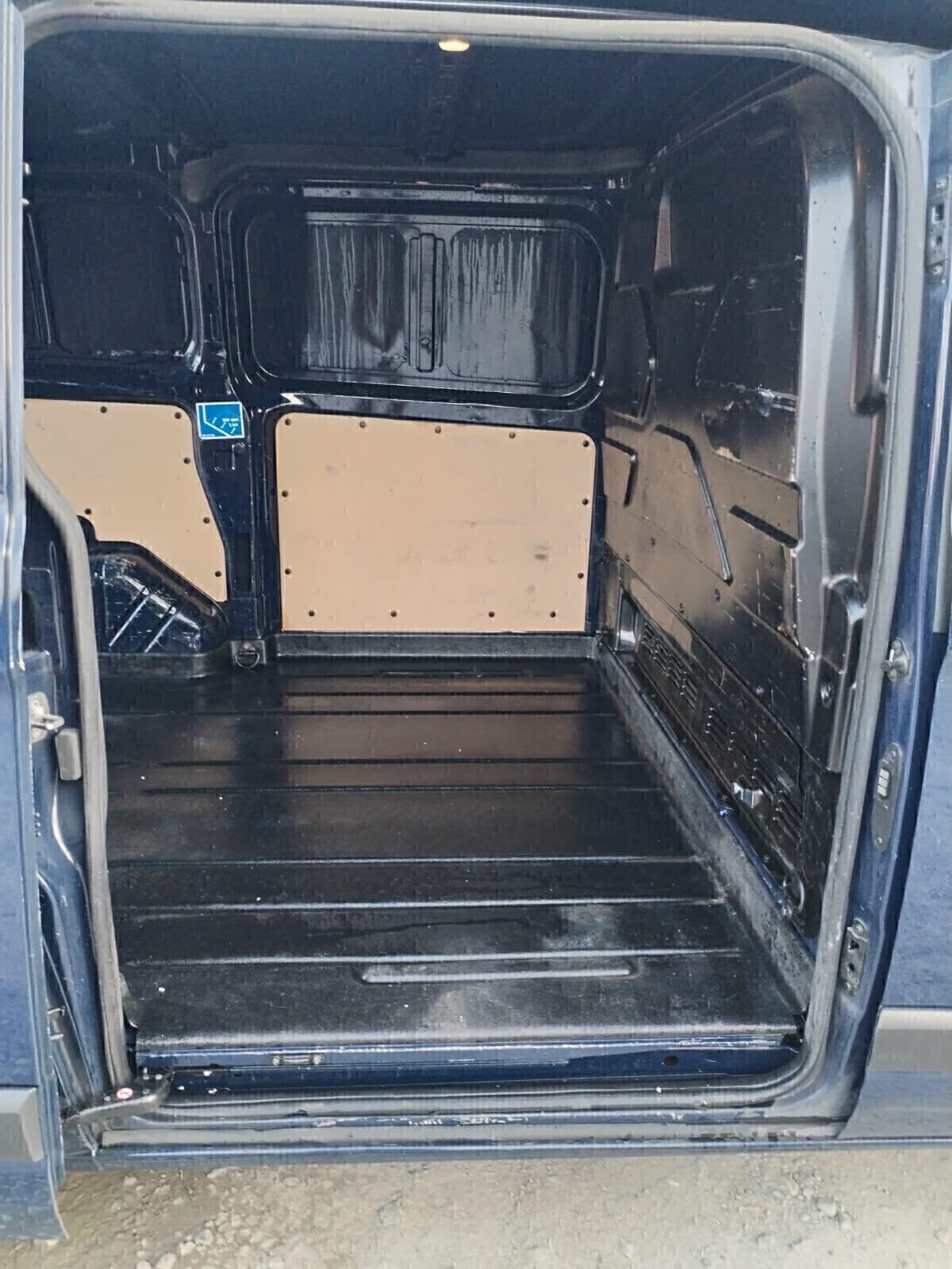 Ford Transit Custom Euro 6.2