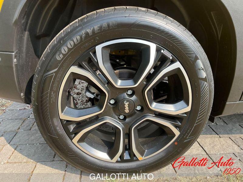 Jeep Avenger e-Hybrid 1.2 MHEV e-Hybrid Turbo Summit