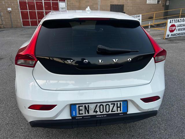 VOLVO V40 D2 1.6 Momentum senza nessun lavoro da fare
