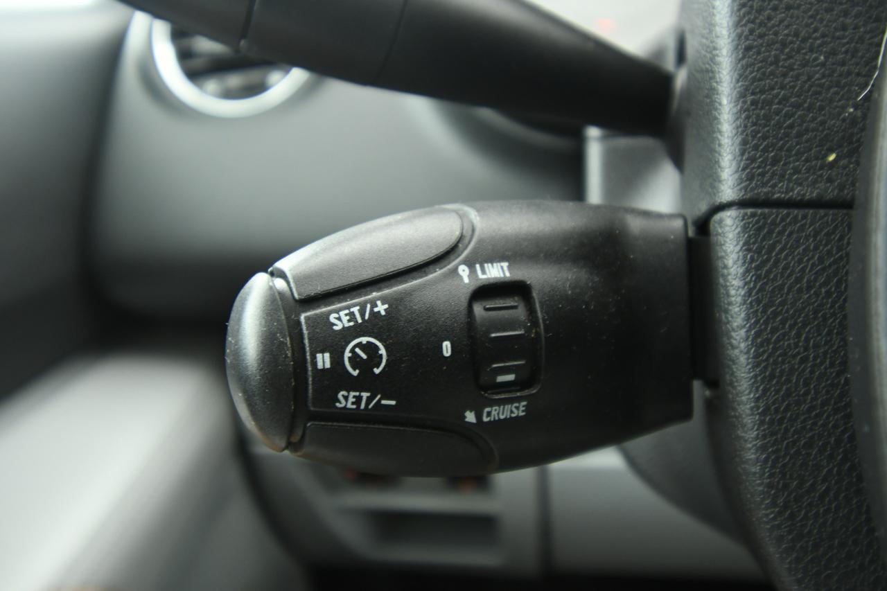 PEUGEOT 5008 2.0 hdi 16v Business 163cv auto PER COMMERCIANTI+HEAD-UP+PELLE