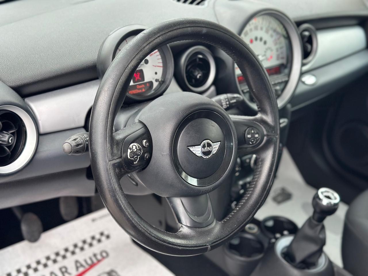 Mini Cooper D 2012 1.6 Diesel 111CV Cooper D