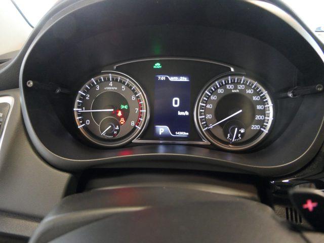 SUZUKI S-Cross 1.5 140V Hybrid A/T Starview