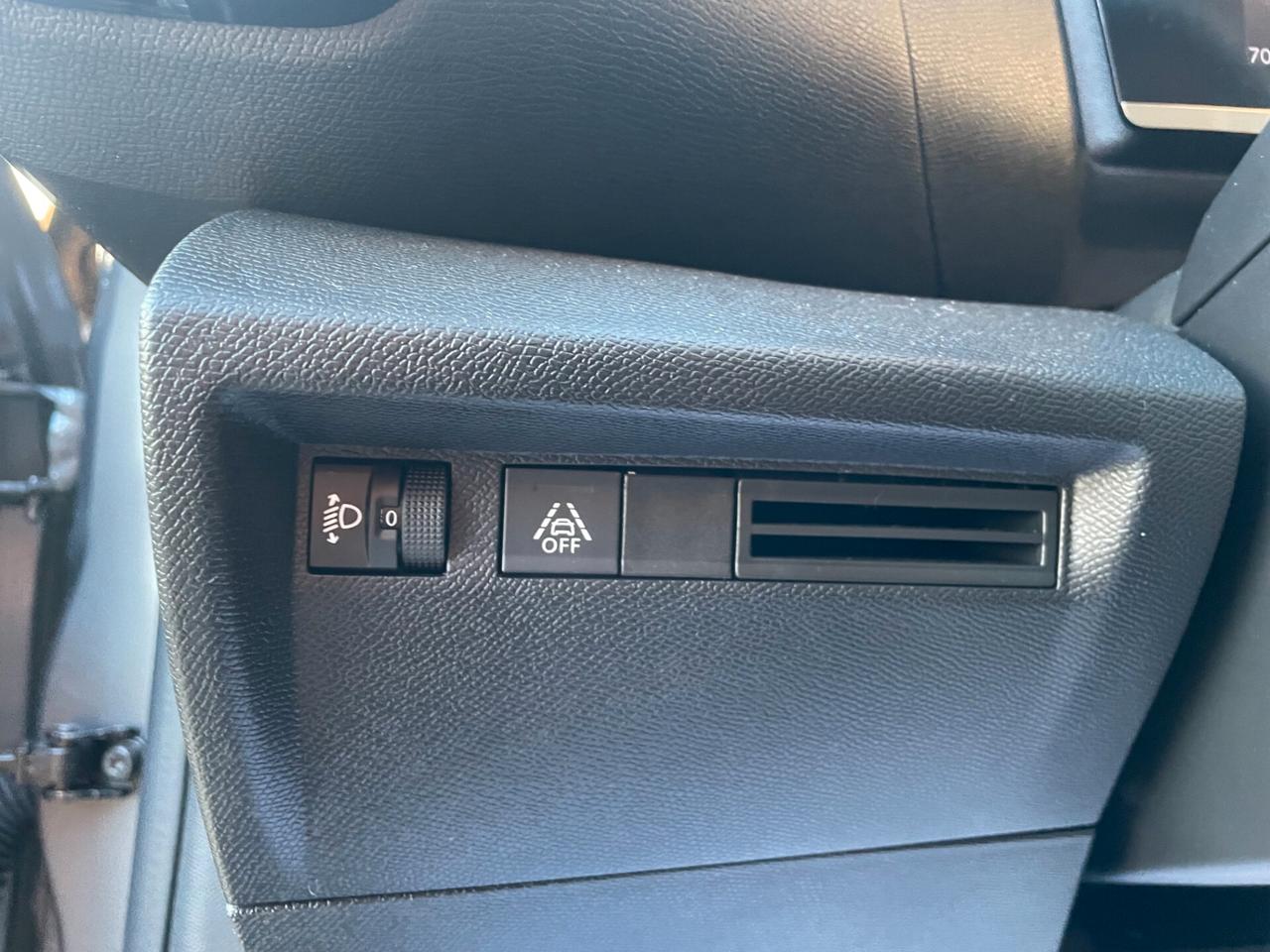 Citroen C4 Hybrid 136 e-DCS6 Plus PROMO