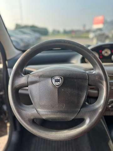 Lancia Ypsilon 1.3 mjt Argento 100
