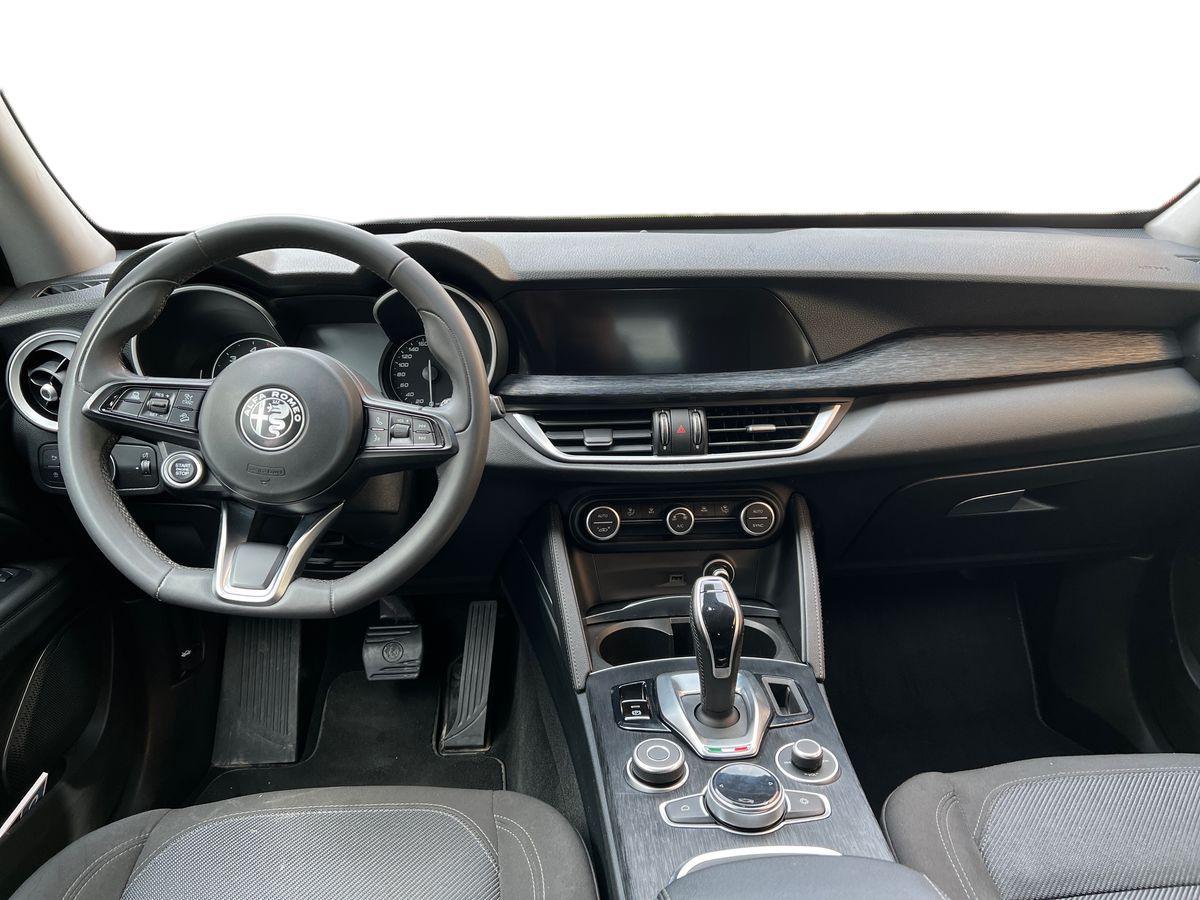 ALFA ROMEO Stelvio 2.2 t Business Q4 190cv auto