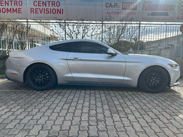 FORD Mustang Fastback 2.3 EcoBoost