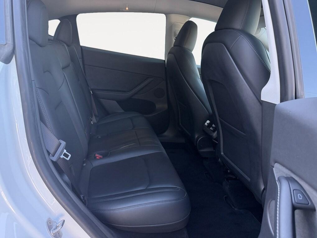 Tesla Model Y Performance Dual Motor awd
