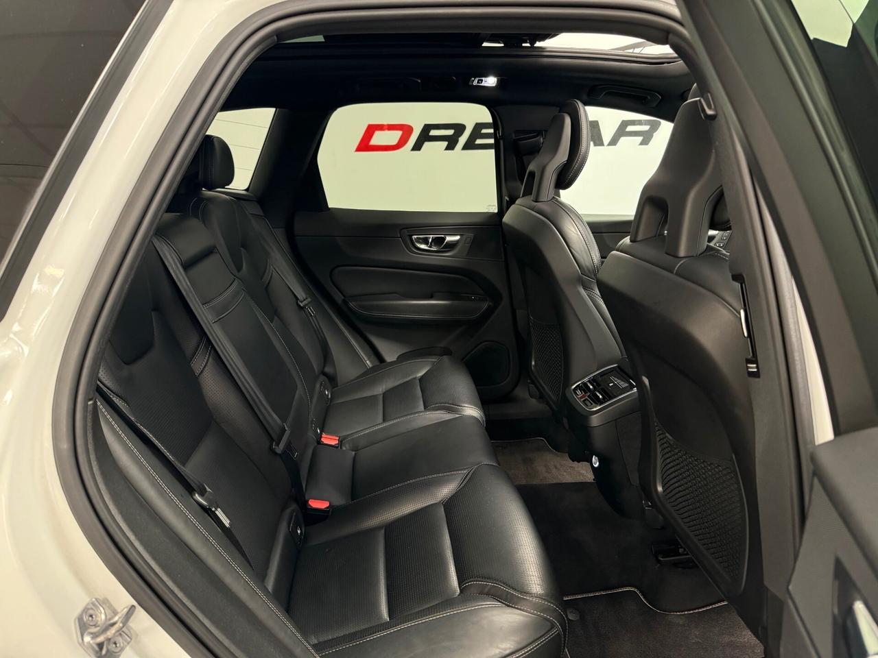 Volvo XC 60 XC60 D4 AWD Geartronic R-design TETTO FULL