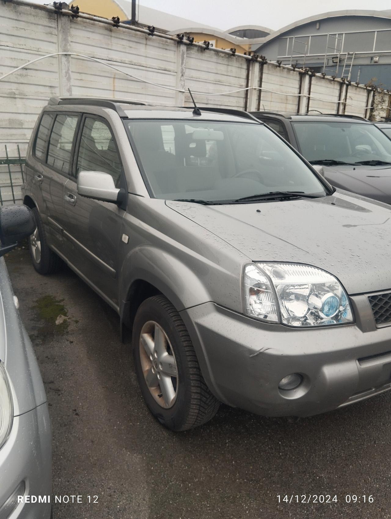 Nissan X-Trail 2.2 dCi Elegance