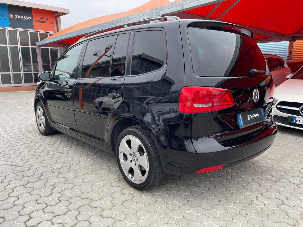 Volkswagen Touran 2.0 TDI 140 CV DSG Highline