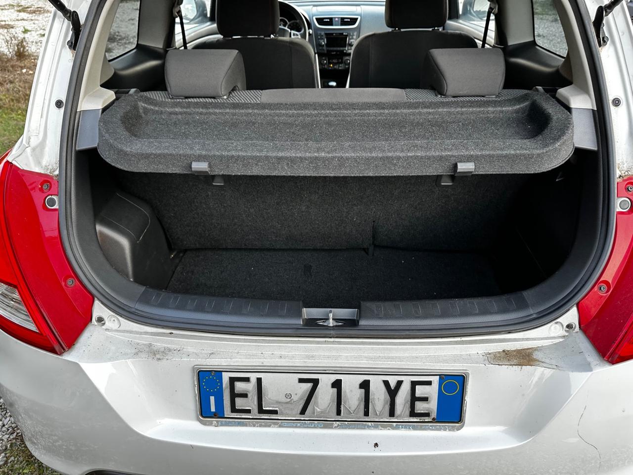 Suzuki Swift 1.6 VVT 3 porte Sport