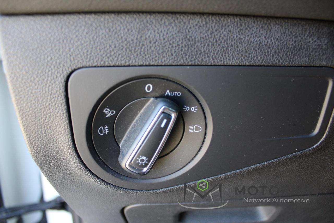 Volkswagen Tiguan 2.0 TDI 150 CV SCR DSG R-Line