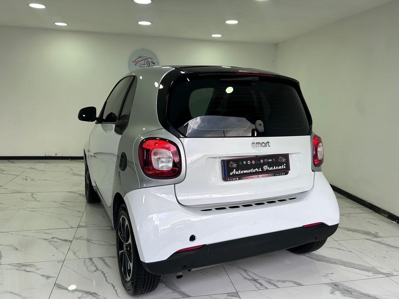 Smart ForTwo 70 1.0 Passion-GARANTITA-2015