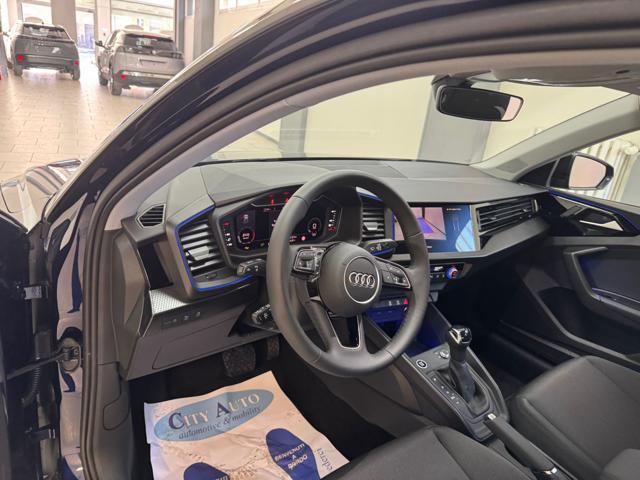 AUDI A1 30 TFSI S tronic Identity Black