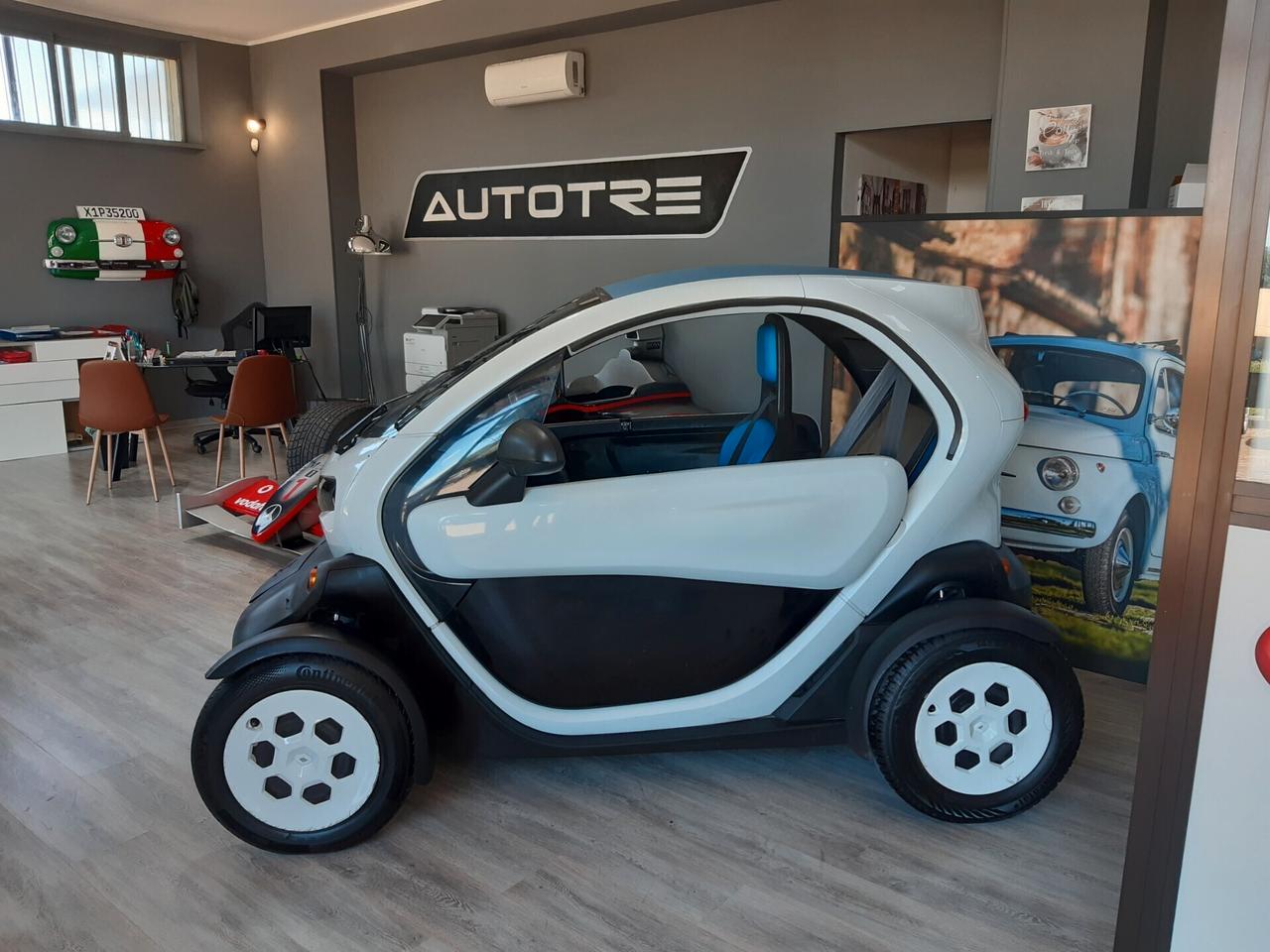 RENAULT TWIZI ELETTRICA