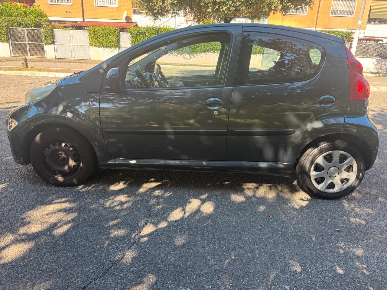 Peugeot 107 1.0 68CV 5p. Sweet Years