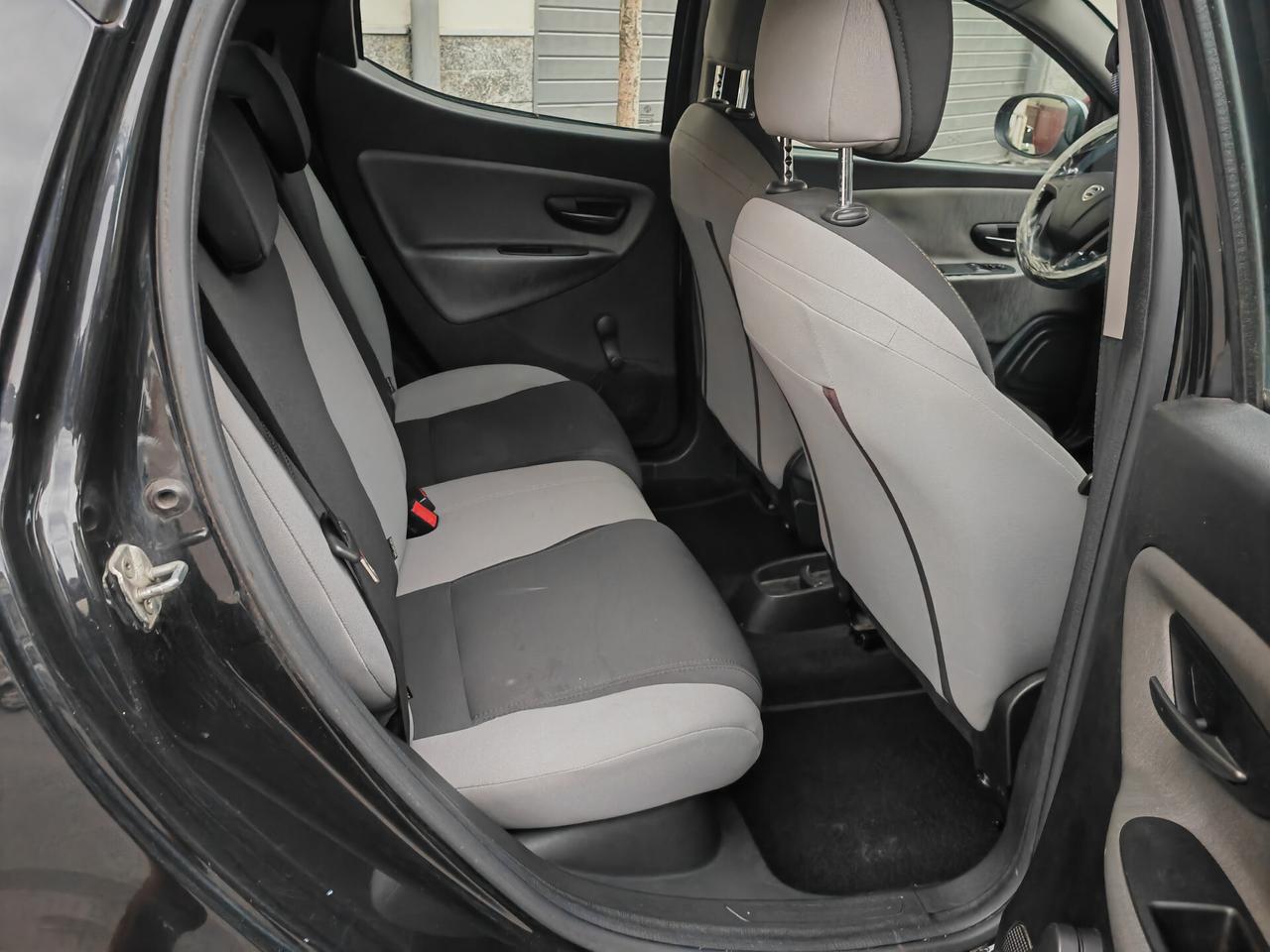 LANCIA YPSILON 0.9 ECOCHIC GOLD CV84 KW62