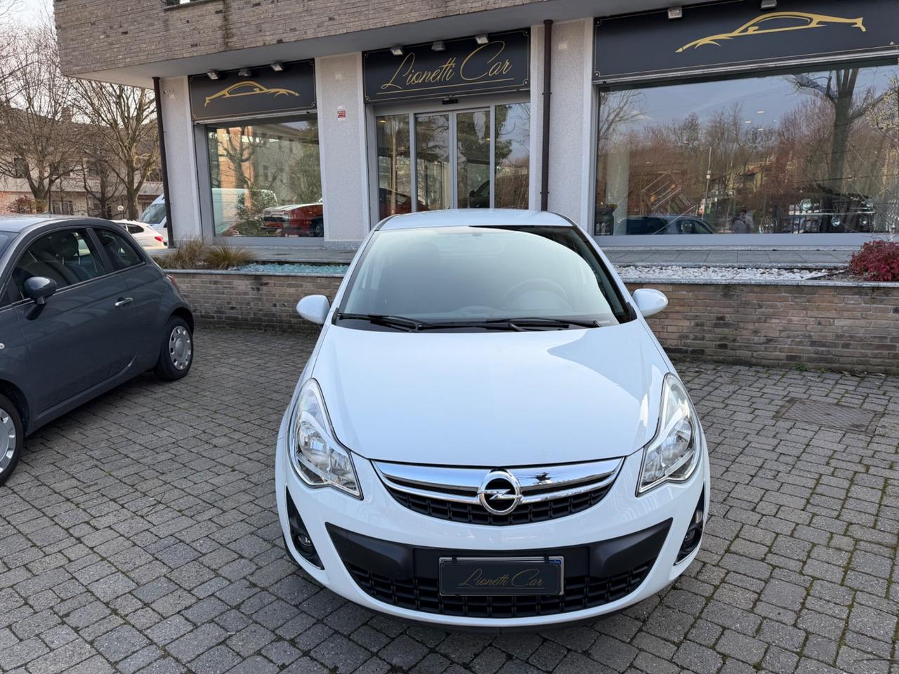Opel Corsa 1.2 5 porte Cosmo AUTOMATICA