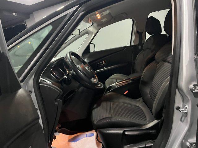 RENAULT Grand Scenic Blue dCi 120 CV EDC Sport Edition2