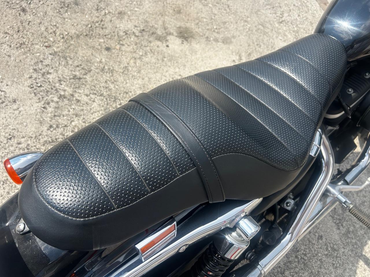 Harley-davidson 883 Sportster R