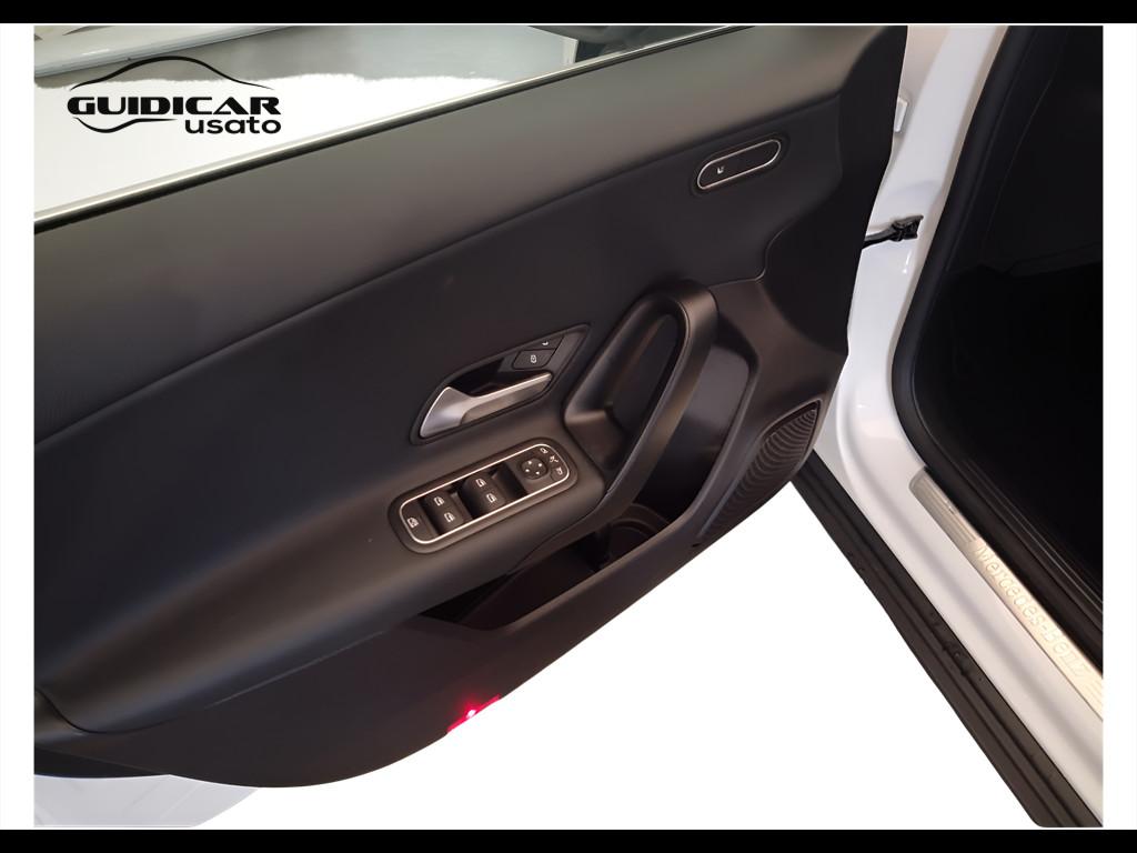 Mercedes-Benz Classe A - W177 2023 - A 180 d Advanced auto