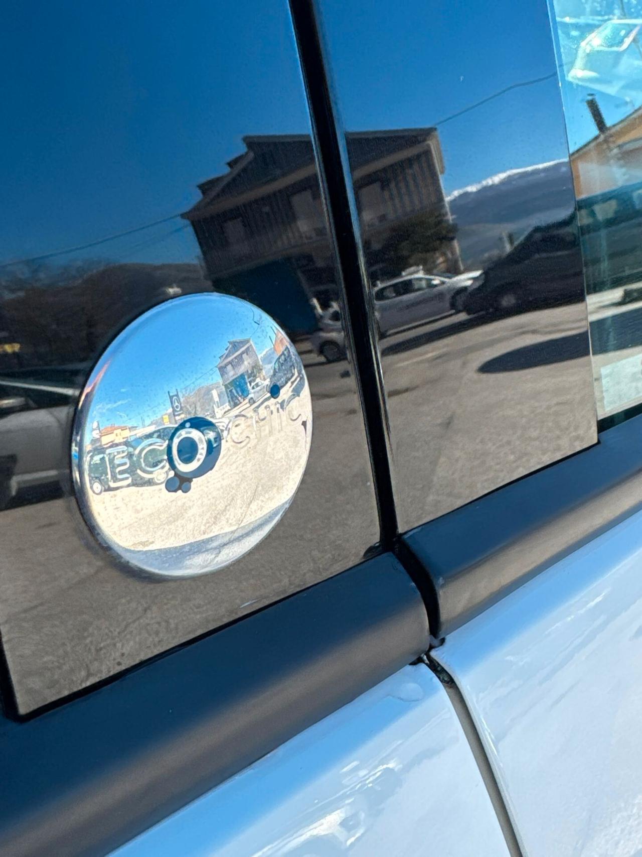 Lancia Ypsilon 1.2 69 CV 5 porte GPL Ecochic Gold