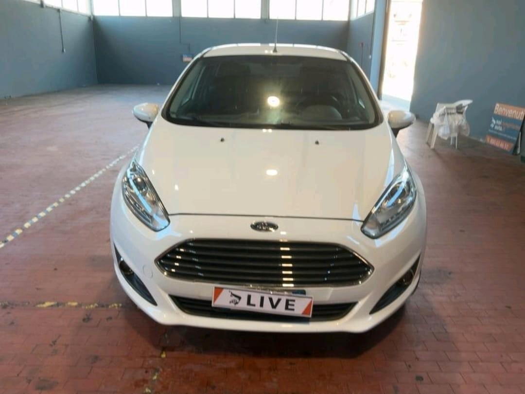 Ford Fiesta 1.5 TDCi 75CV 5 porte Titanium Bluetooth usb navI sens di park led