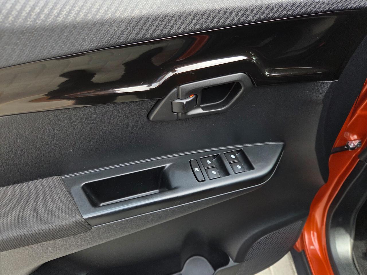 Mahindra KUV100 1.2 VVT 83cv M-Bifuel GPL K8