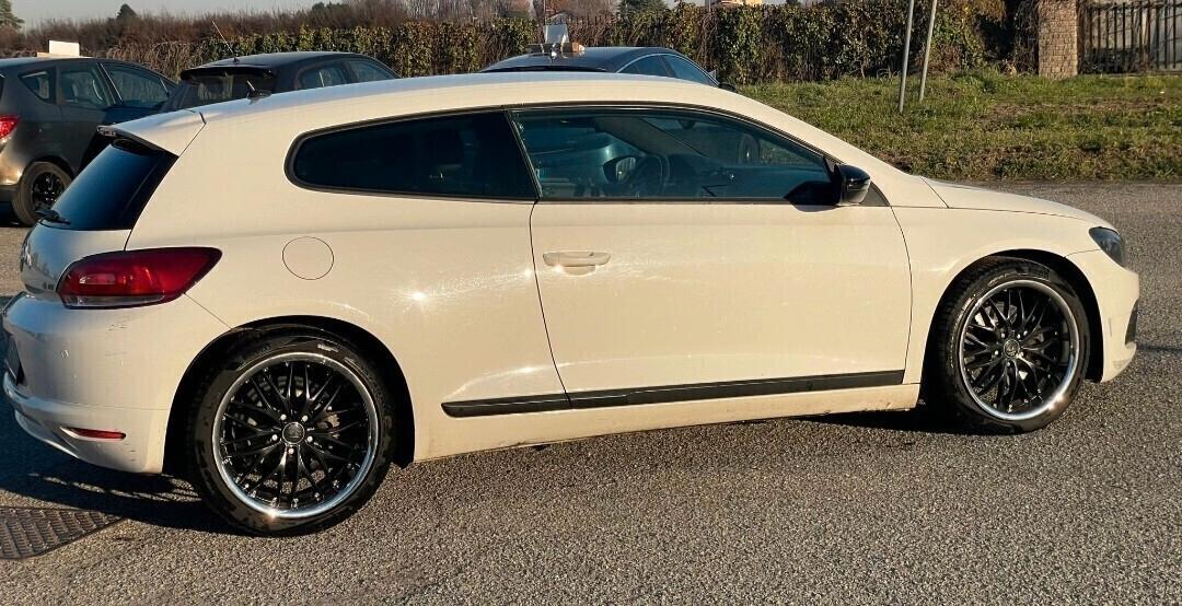 Volkswagen Scirocco 1.4 TSI 160CV