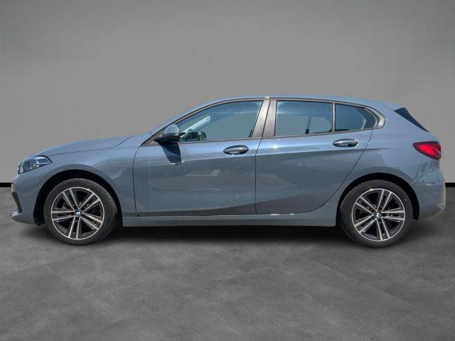 BMW 118 i 5p. Business Advantage